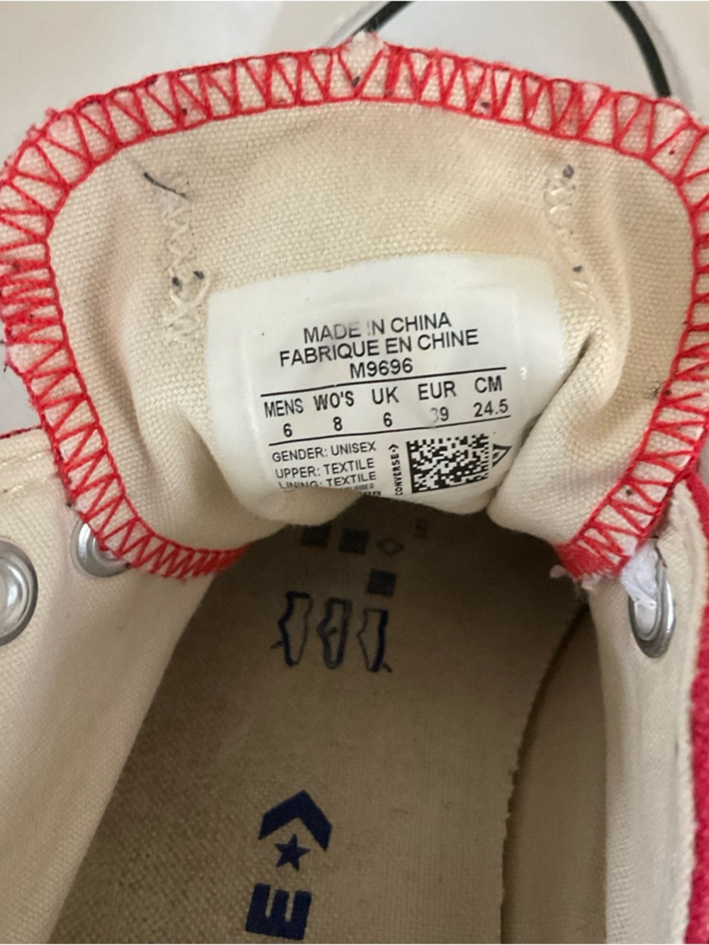 Converse All stars Red Pattern women size 8 - Picture 11 of 12